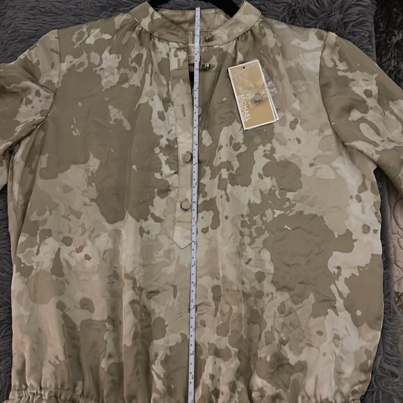 MICHAEL KORS NWT blouse size XS - Picture 10 of 11